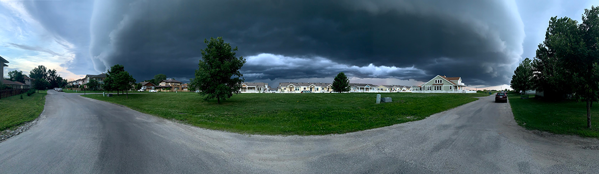 shelf cloud compressed