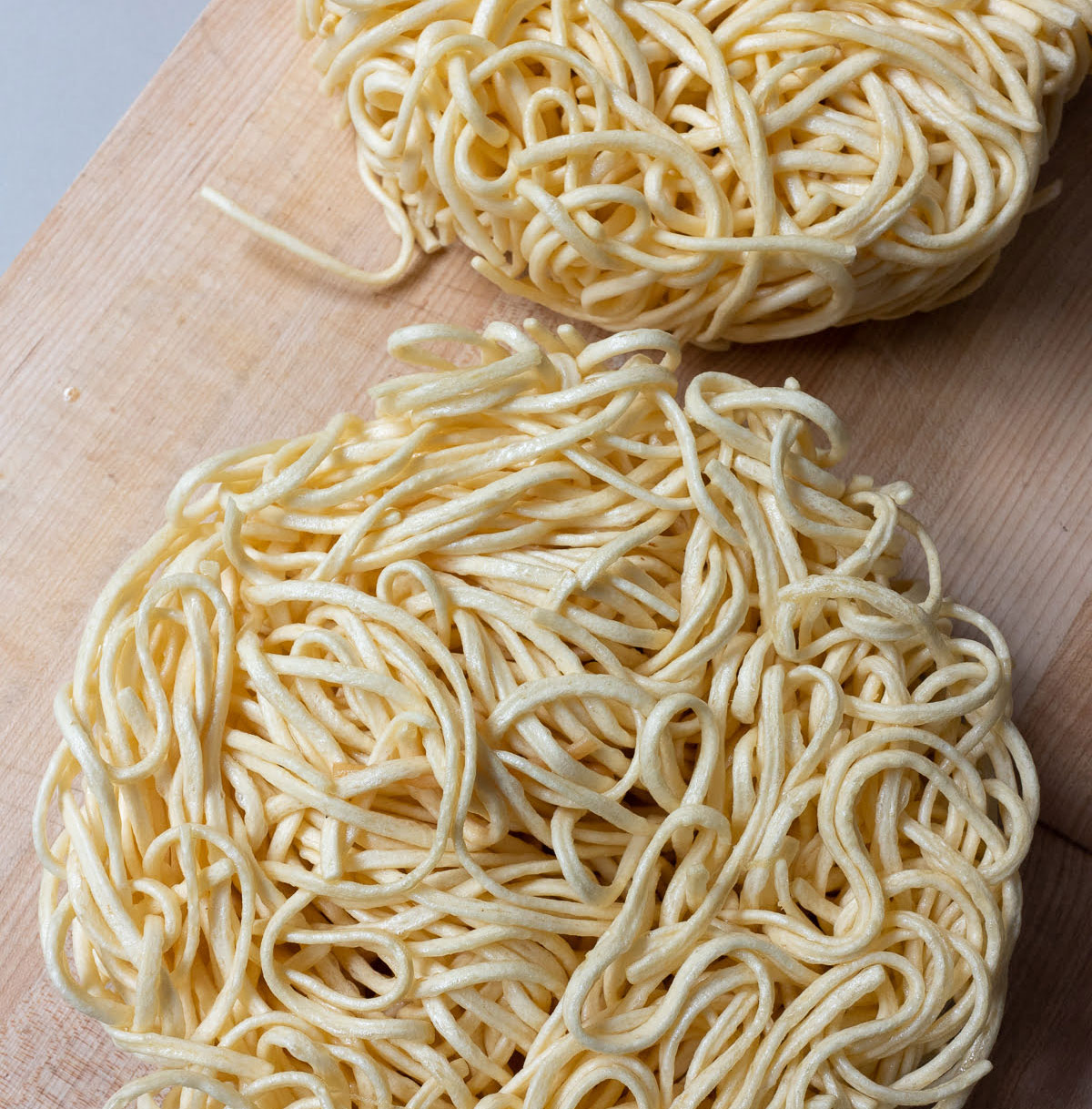 yi-noodles